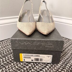 Via Spiga Cream Cobra Heels